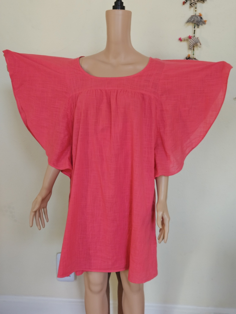 Women’s Coral Flutter Sleeve Tunic Dress